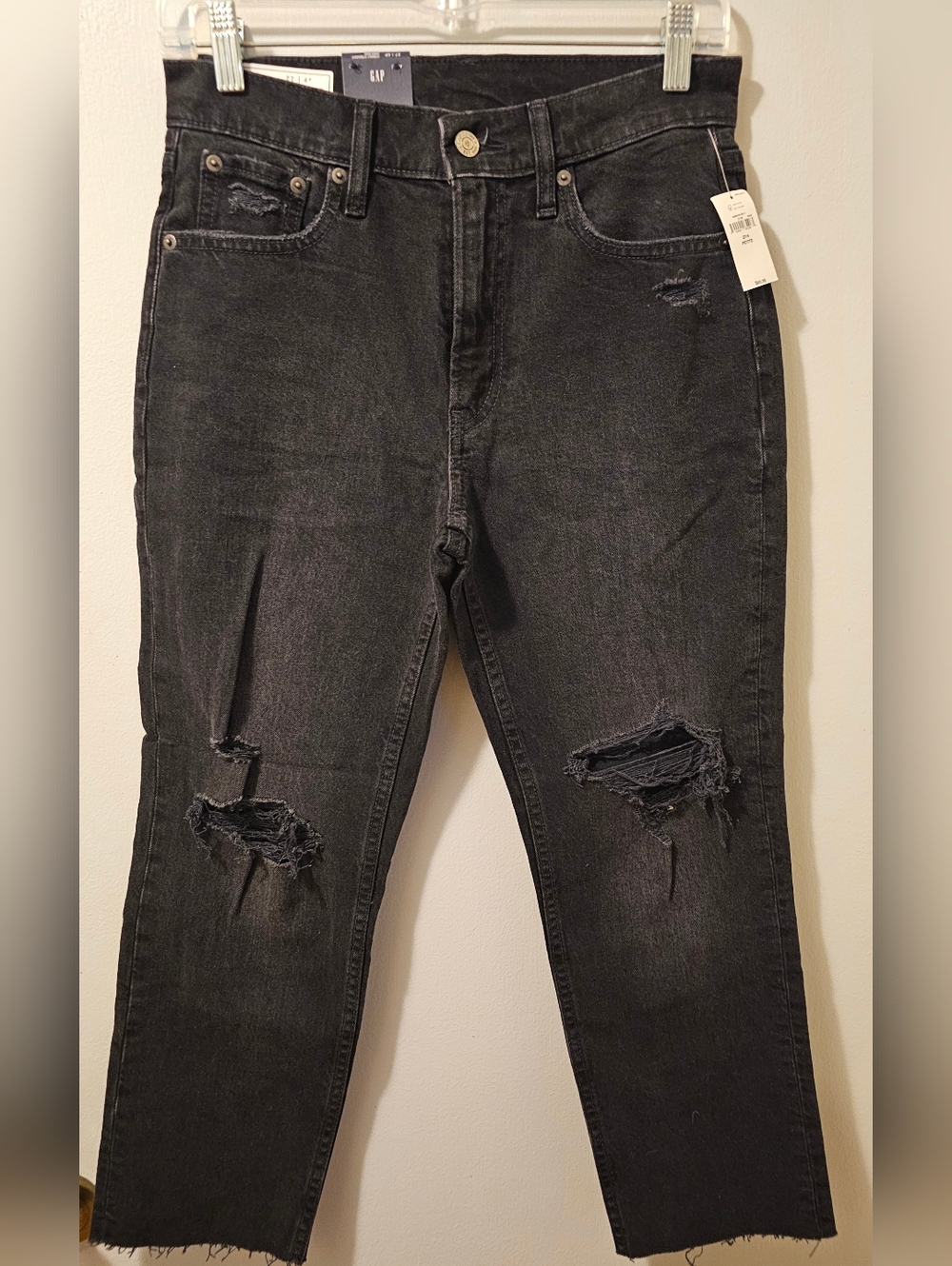 Gap Cheeky Straight High Rise Jeans Black Distressed Raw Hem Women’s 27/4P NWT